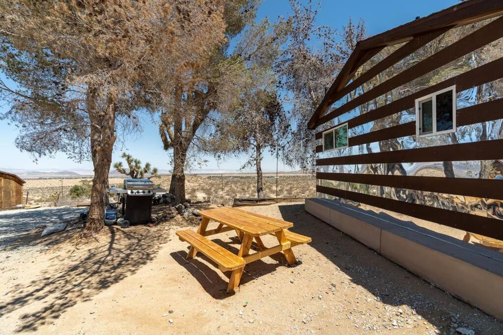 The Invisible Wind Cabin- Joshua Tree Amazing View Yucca Valley Luaran gambar